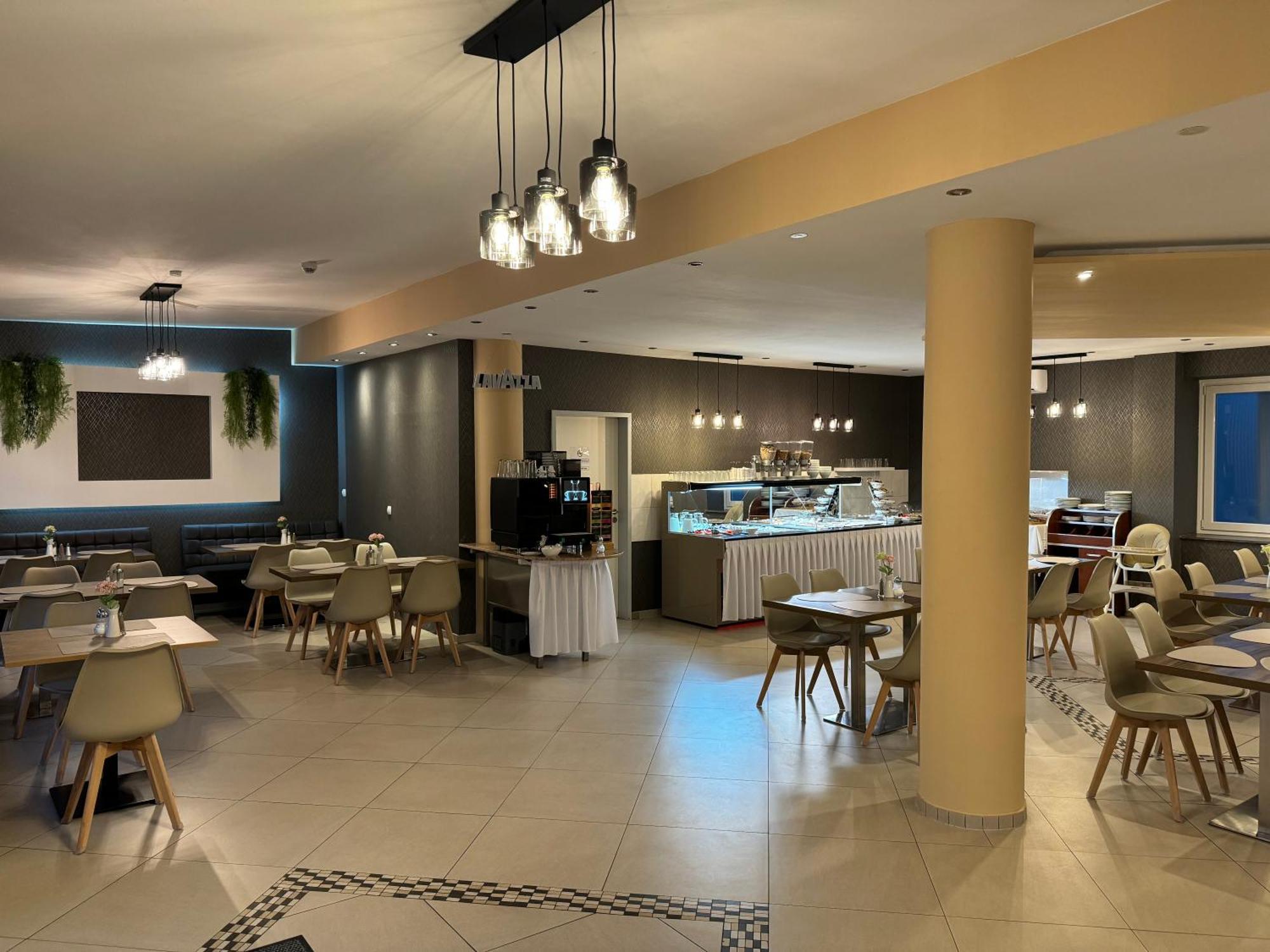 Skyline Hotel Hannover Ngoại thất bức ảnh