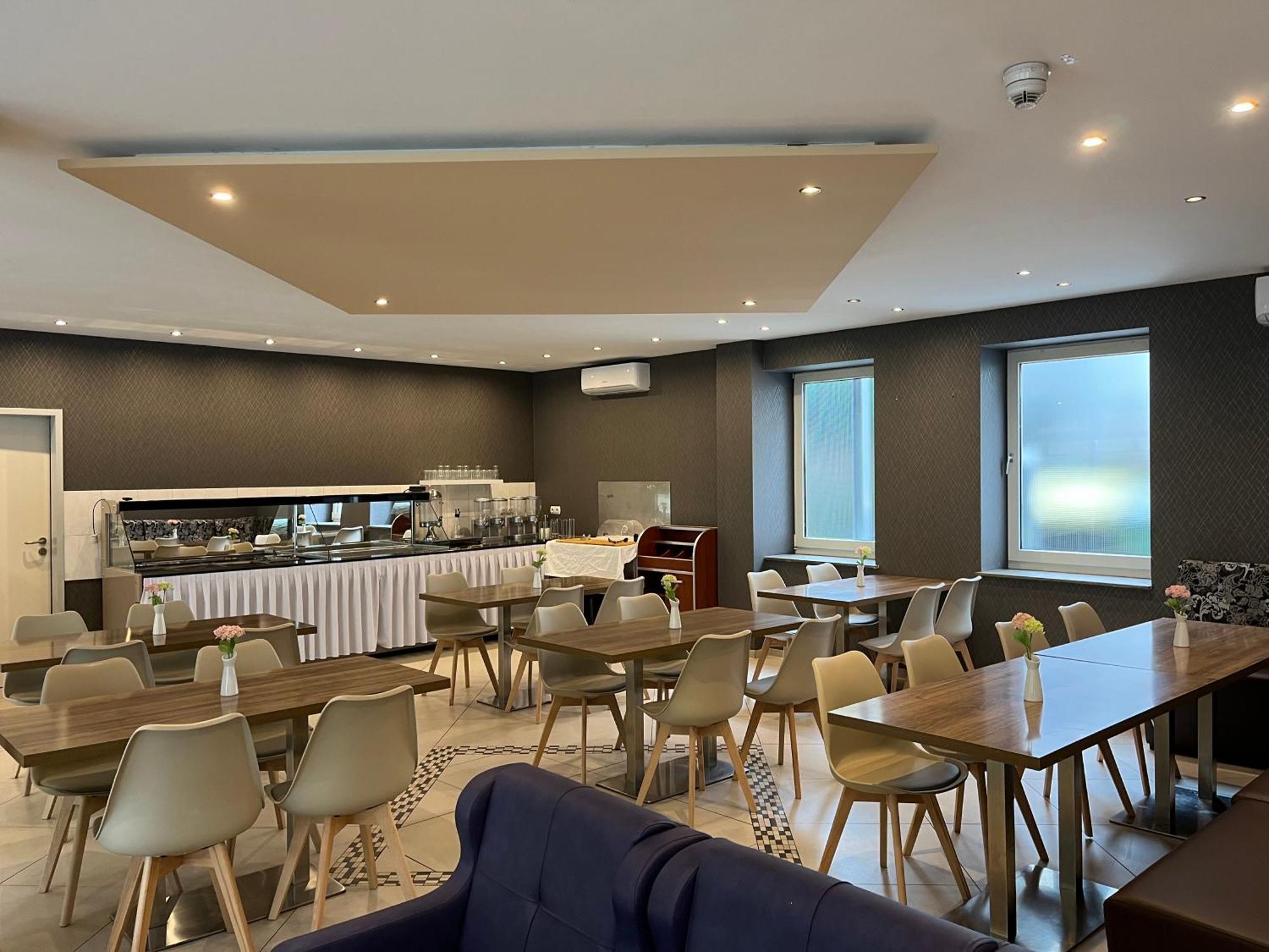 Skyline Hotel Hannover Ngoại thất bức ảnh